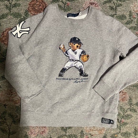 SOLD 💙🐻 - Picture 1 of 5